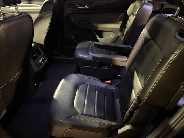 2022 Volkswagen Atlas 3.6L V6 SEL Premium R-Line