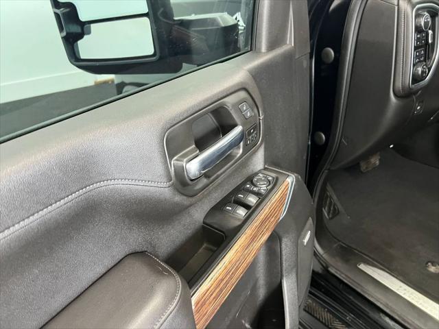 2020 Chevrolet Silverado 2500HD 4WD Crew Cab Standard Bed High Country