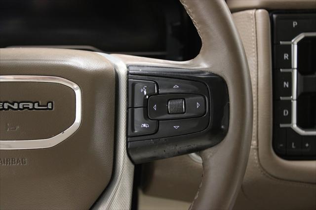 2023 GMC Yukon XL 4WD Denali