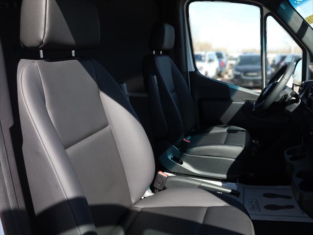 2026 Mercedes-Benz Sprinter 2500 Cargo 144 WB