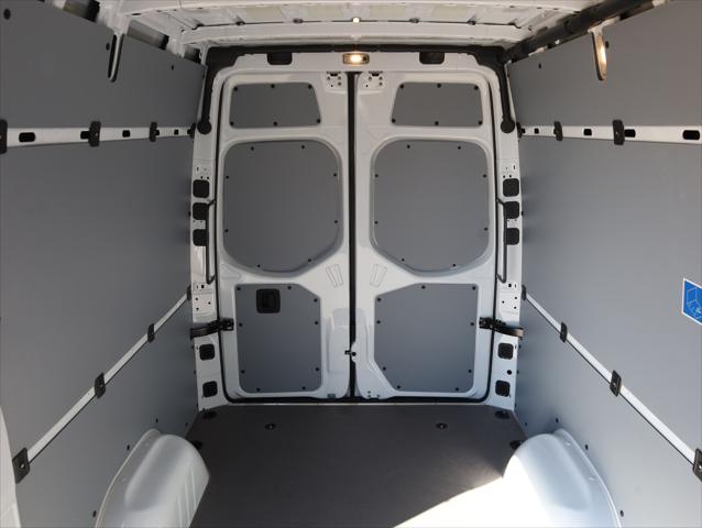 2026 Mercedes-Benz Sprinter 2500 Cargo 144 WB