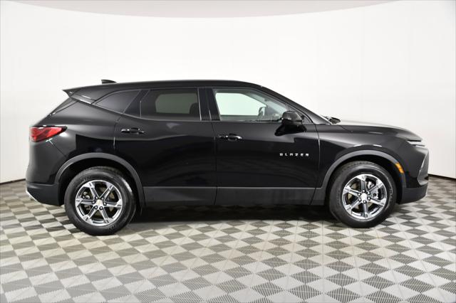 2025 Chevrolet Blazer AWD 2LT