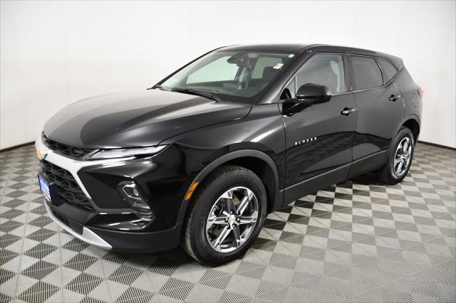 2025 Chevrolet Blazer AWD 2LT
