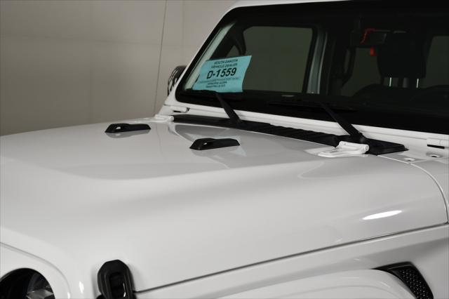 2020 Jeep Wrangler Sahara Altitude 4x4