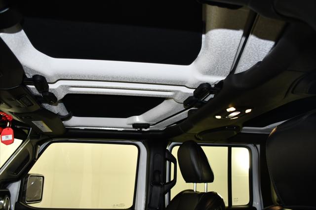 2020 Jeep Wrangler Sahara Altitude 4x4