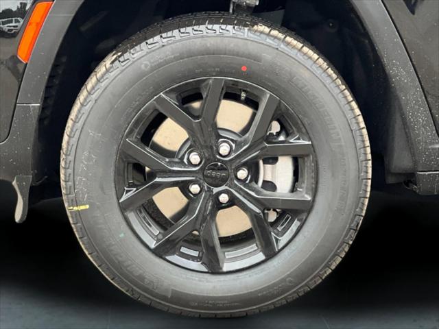 2026 Jeep Grand Cherokee L Altitude 4x4