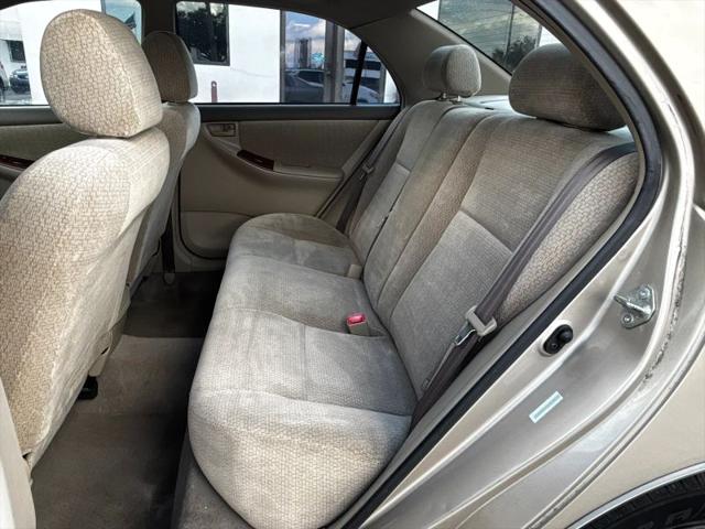 2004 Toyota Corolla LE