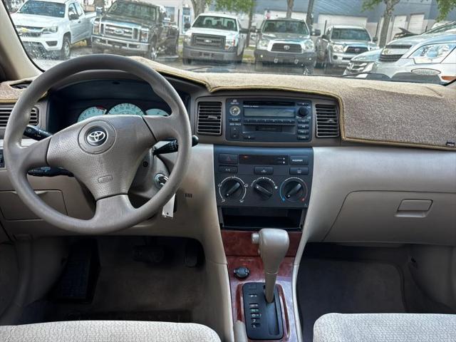 2004 Toyota Corolla LE