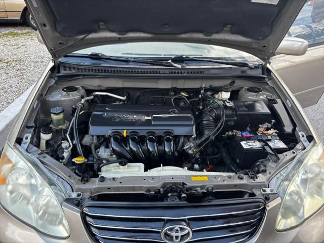 2004 Toyota Corolla LE