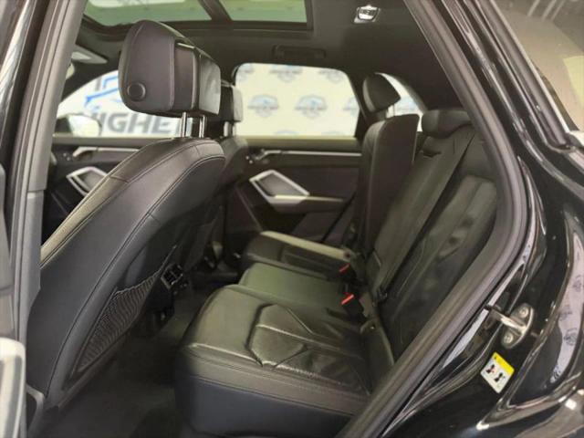 2023 Audi Q3 Premium 45 TFSI S line quattro Tiptronic