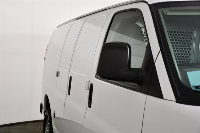 2020 Chevrolet Express Cargo Van RWD 2500 Regular Wheelbase WT