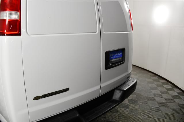 2020 Chevrolet Express Cargo Van RWD 2500 Regular Wheelbase WT