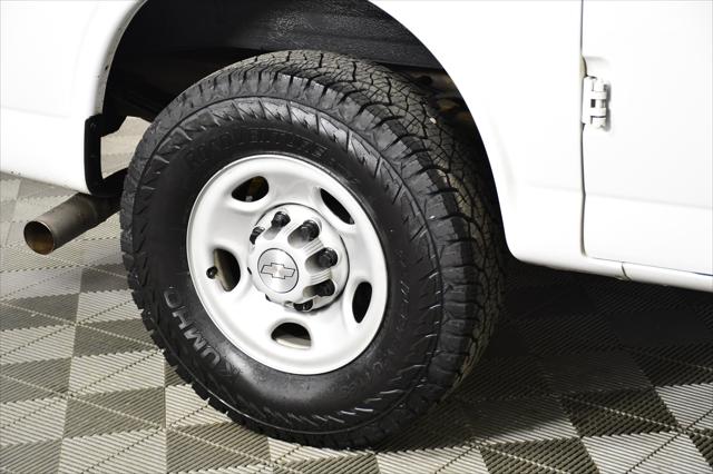 2020 Chevrolet Express Cargo Van RWD 2500 Regular Wheelbase WT