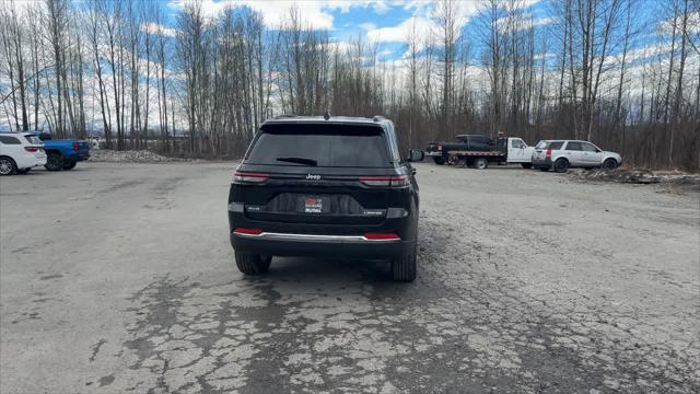 2026 Jeep Grand Cherokee Altitude 4x4