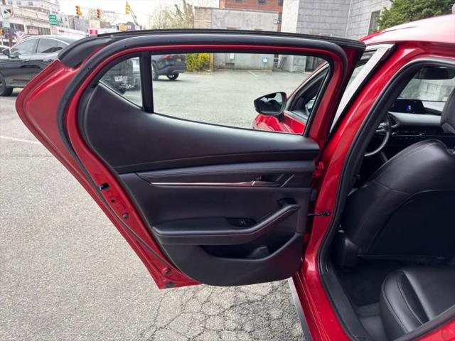 2019 Mazda Mazda3 Preferred Package