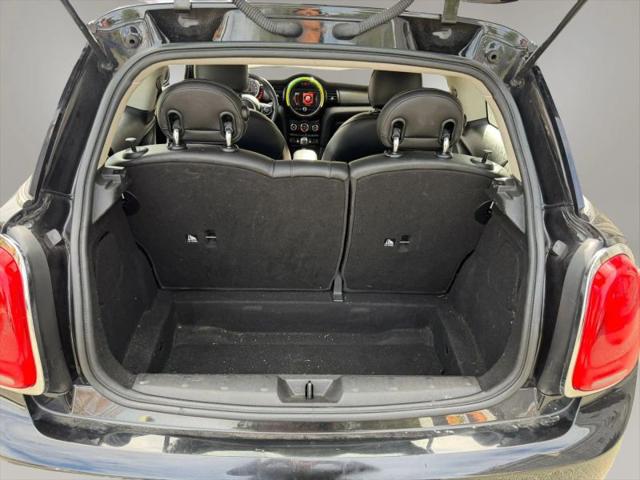 2017 MINI Hardtop Cooper