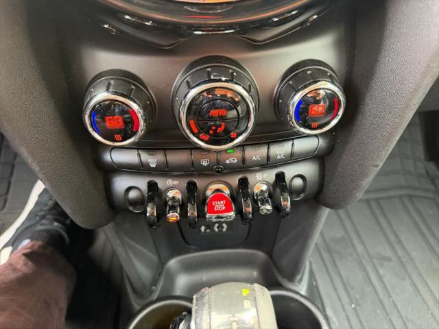 2017 MINI Hardtop Cooper
