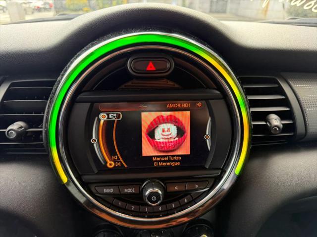 2017 MINI Hardtop Cooper