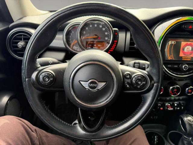 2017 MINI Hardtop Cooper