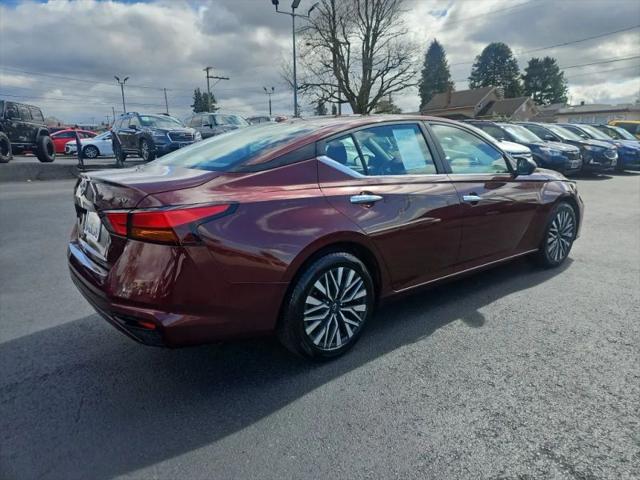 2024 Nissan Altima SV FWD