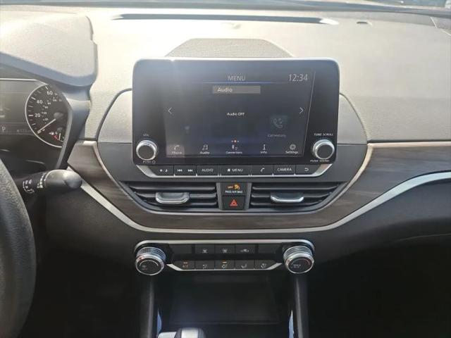 2024 Nissan Altima SV FWD