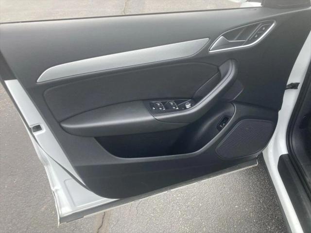 2017 Audi Q3 2.0T Premium