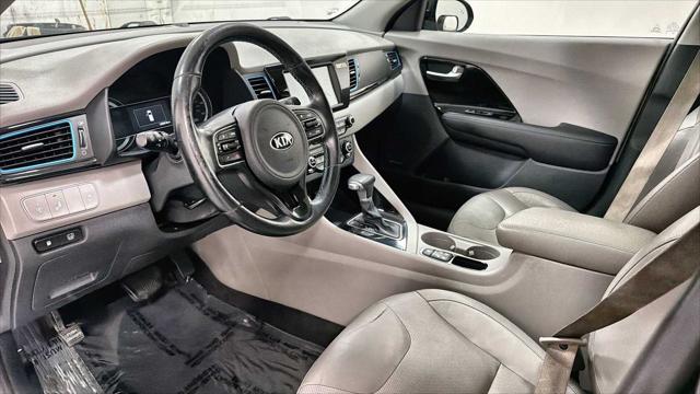 2017 Kia Niro Touring
