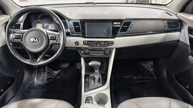 2017 Kia Niro Touring