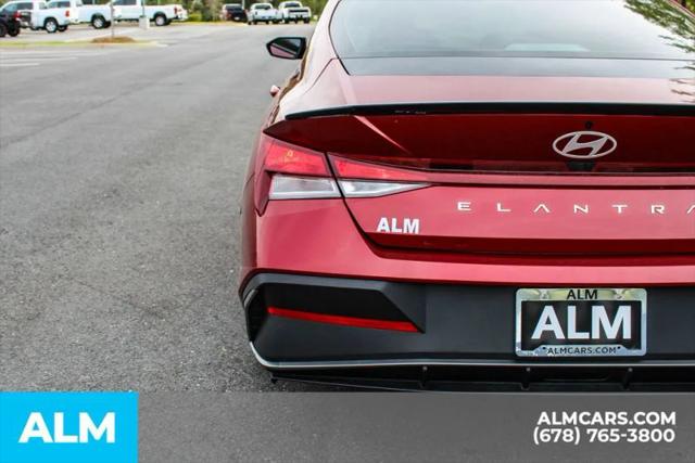2025 Hyundai Elantra SEL Sport
