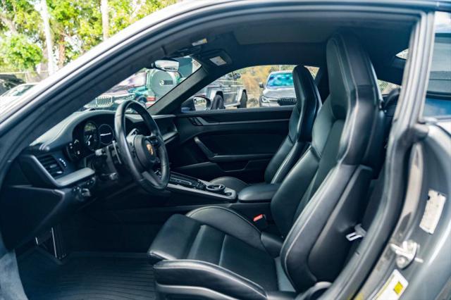 2021 Porsche 911 Carrera S