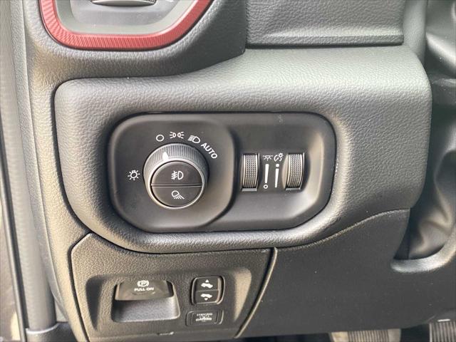 2026 Ram 1500 Rebel Crew Cab 4x4 5'7" Box