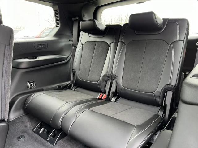 2026 Jeep Grand Cherokee L Altitude 4x4