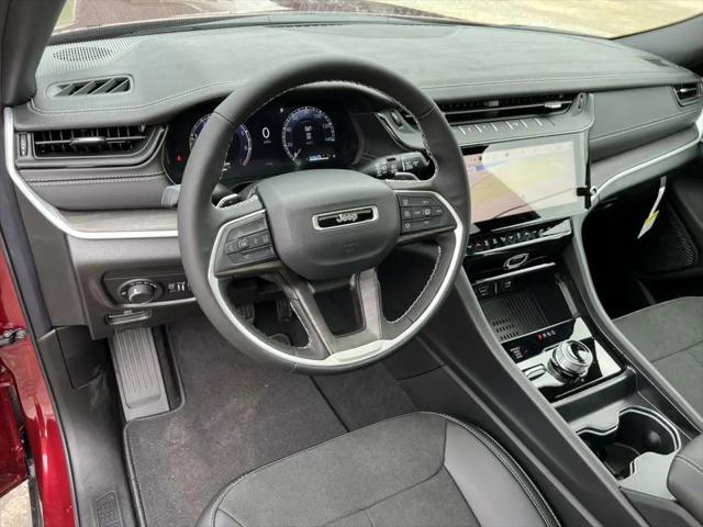 2026 Jeep Grand Cherokee L Altitude 4x4