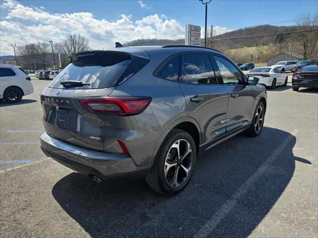 2024 Ford Escape ST-Line Elite