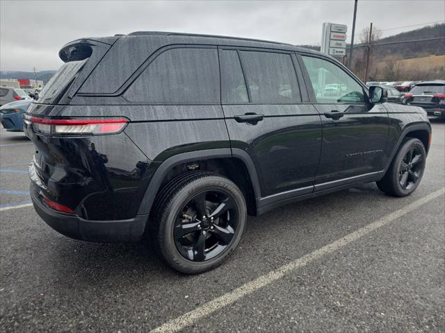 2023 Jeep Grand Cherokee Altitude X 4x4 2023 Jeep Grand Cherokee Altitude X 4x4