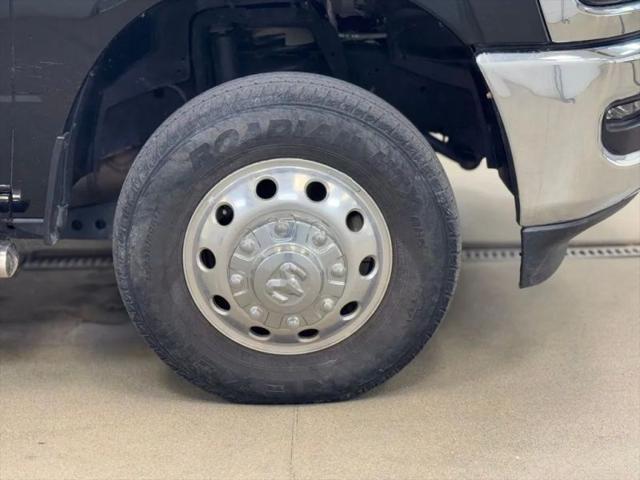 2025 Ram 3500 Tradesman/Big Horn