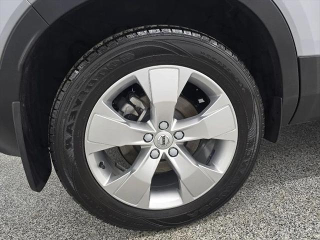 2021 Volvo XC40 T5 Momentum