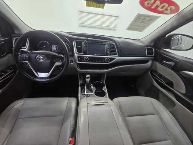 2015 Toyota Highlander XLE V6