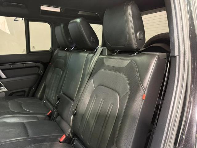 2022 Land Rover Defender 110 X-Dynamic SE