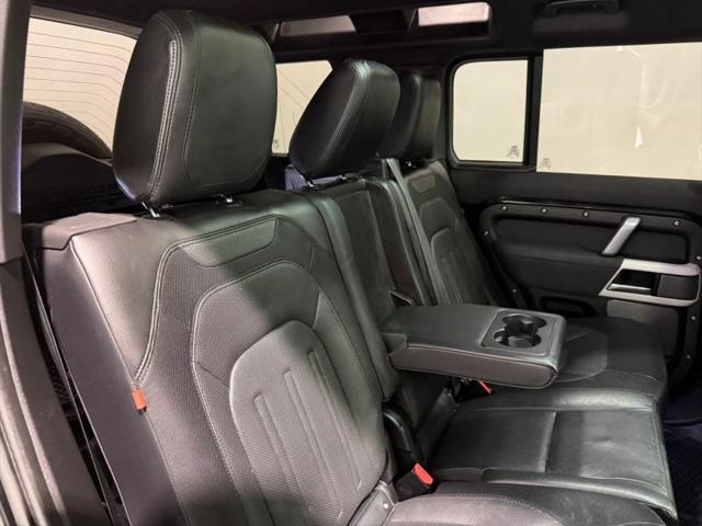 2022 Land Rover Defender 110 X-Dynamic SE
