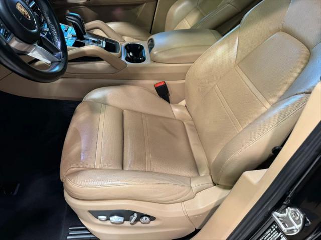 2019 Porsche Cayenne Base