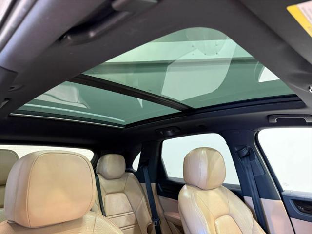 2019 Porsche Cayenne Base