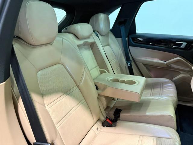 2019 Porsche Cayenne Base