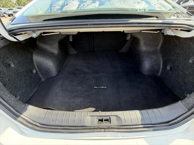 2024 Nissan Altima SR FWD