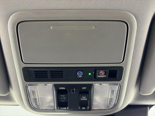 2020 Honda Pilot 2WD Touring 8 Passenger
