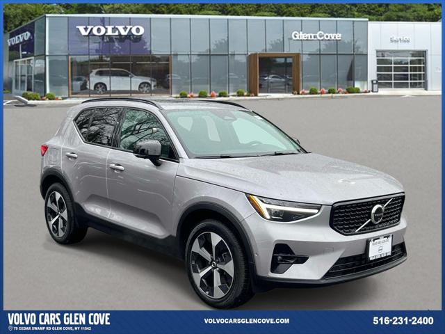 2026 Volvo XC40 Plus, B5 AWD Gas (mild hybrid), Dark for sale in Glen Cove, NY