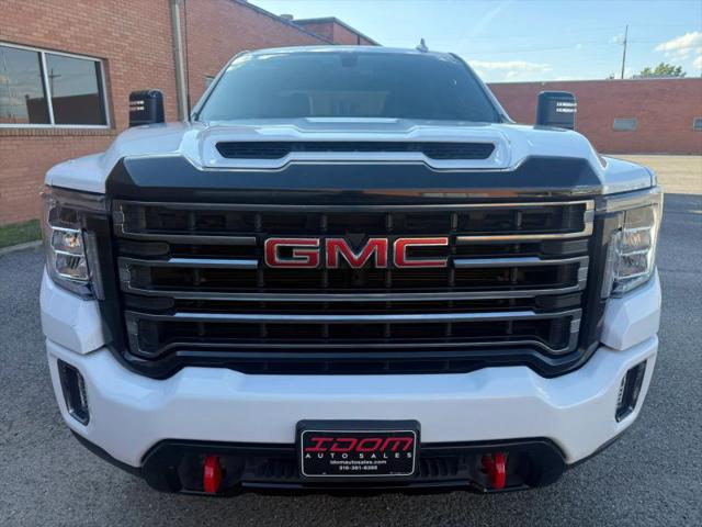 2023 GMC Sierra 2500HD 4WD Crew Cab Standard Bed AT4