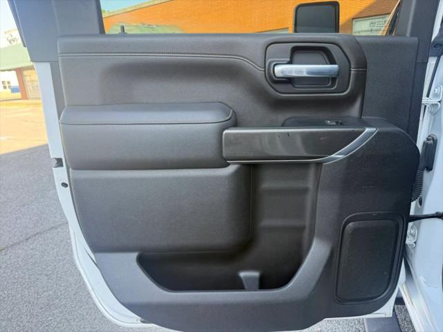 2023 GMC Sierra 2500HD 4WD Crew Cab Standard Bed AT4