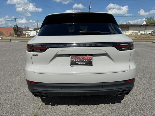 2021 Porsche Cayenne Base