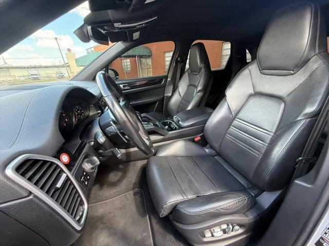 2021 Porsche Cayenne Base